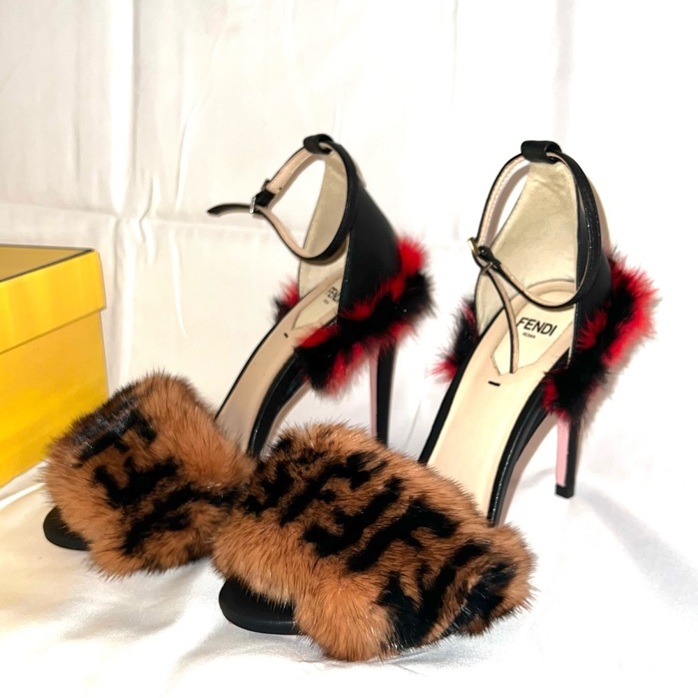 FENDI FUR PRINT HEELS